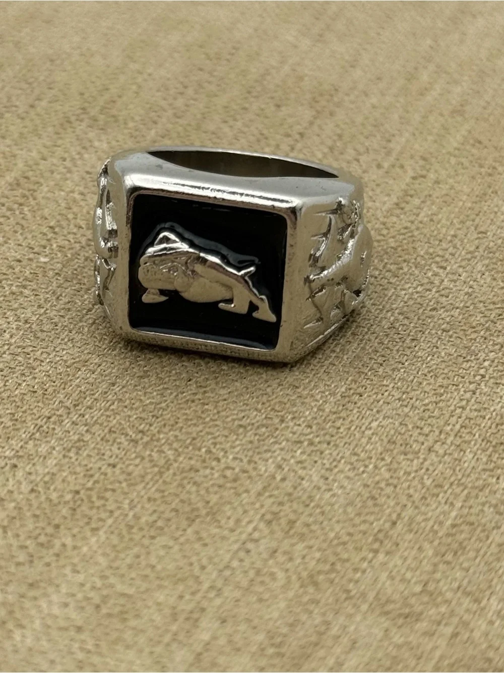 Silver tone Men's Signet Ring with Black Onyx Panel